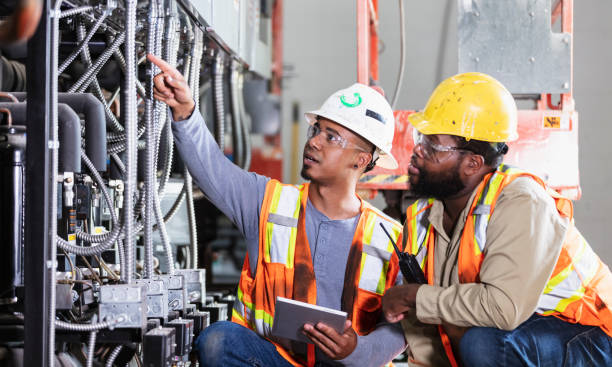 Best Electrical Contractors for Businesses  in Spring Lake Park, MN